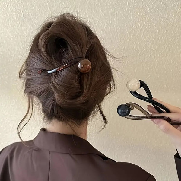 Elegant Twist Pearl Hair Claw Clip